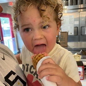 Meet your Posher, Isabel